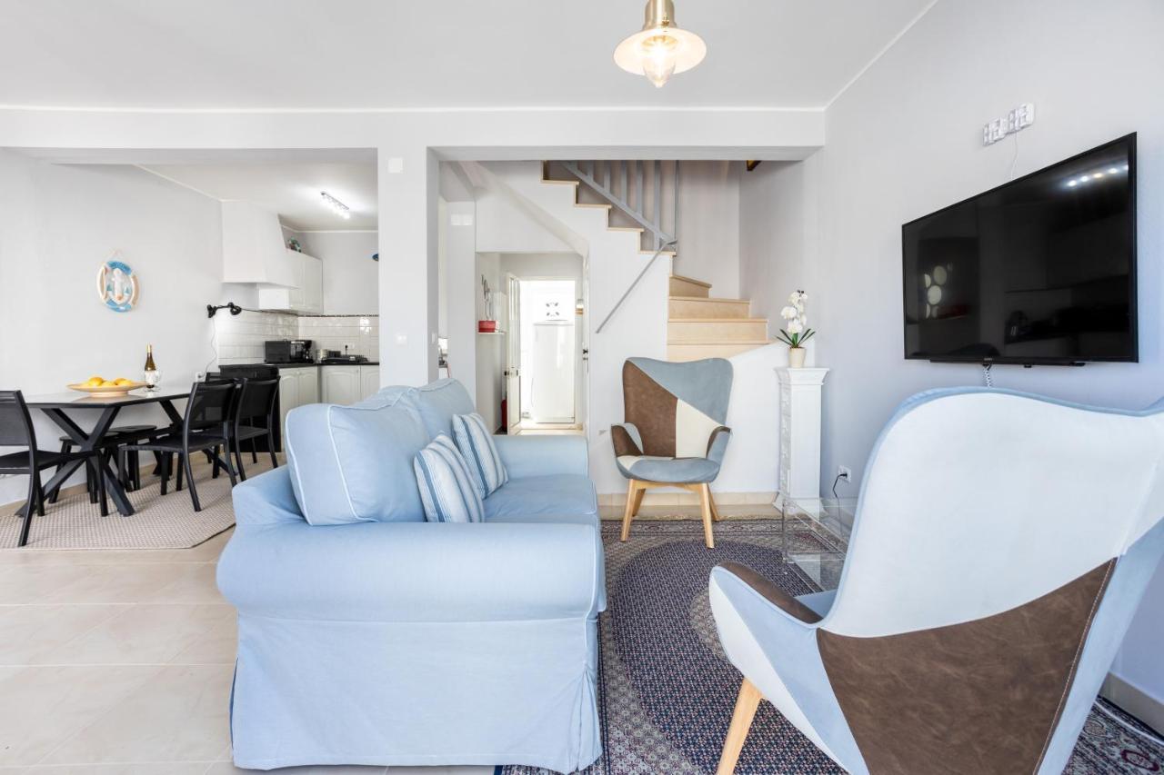 Newly Renovated 2 Bedroom Townhouse - Close To Salema Beach 外观 照片