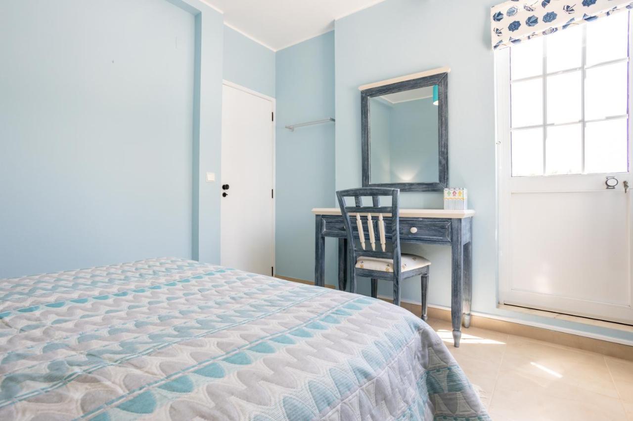 Newly Renovated 2 Bedroom Townhouse - Close To Salema Beach 外观 照片