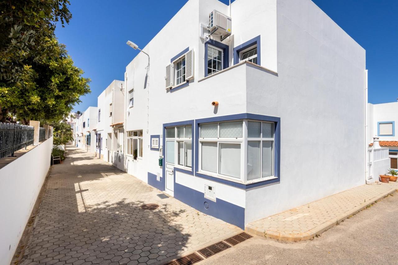 Newly Renovated 2 Bedroom Townhouse - Close To Salema Beach 外观 照片